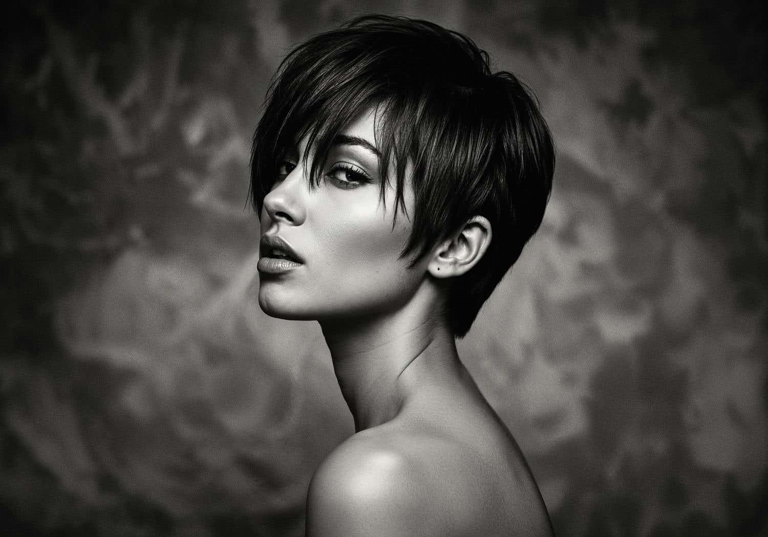 Chicas con pelo corto – ultra-krótkie cięcia i ich uwodzicielski potencjał