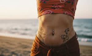 Chicas enseñando ombligo – erotyczna moc odsłoniętego pępka i sposoby na jego wyeksponowanie