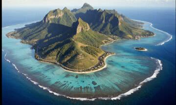 Wyspa Moorea w Polinezji Francuskiej – raj dla miłośników górskich wędrówek i turkusowych lagun