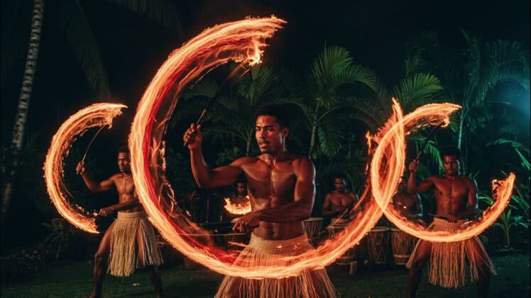 Taniec ognia na Samoa – fascynujący wgląd w polinezyjskie dziedzictwo kulturowe